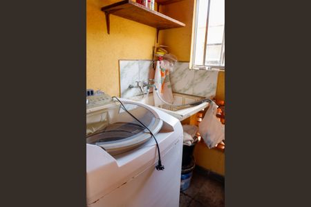 Casa à venda com 250m², 6 quartos e 3 vagas Casa à venda com 250m², 6 quartos e 3 vagasLavanderia