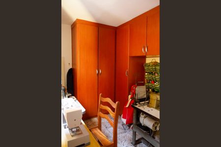 Casa à venda com 250m², 6 quartos e 3 vagas Casa à venda com 250m², 6 quartos e 3 vagasQuarto 4