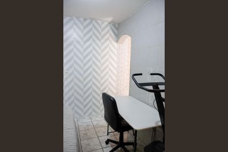 Casa à venda com 250m², 6 quartos e 3 vagas Casa à venda com 250m², 6 quartos e 3 vagasQuarto 3