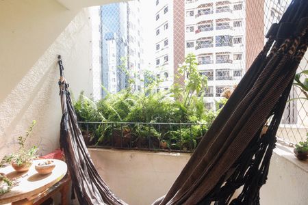 Apartamento à venda com 57m², 2 quartos e 1 vagaVaranda