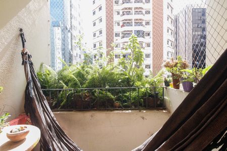 Apartamento à venda com 57m², 2 quartos e 1 vagaVaranda