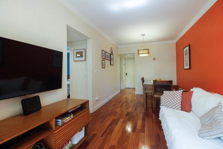 Apartamento à venda com 57m², 2 quartos e 1 vagaSala