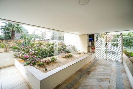 Apartamento à venda com 57m², 2 quartos e 1 vagaCondomínio - Entrada