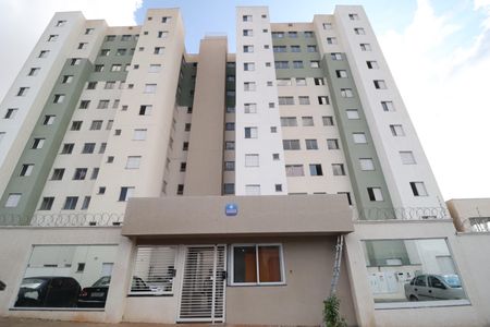Apartamento para alugar com 55m², 2 quartos e 1 vagaFachada