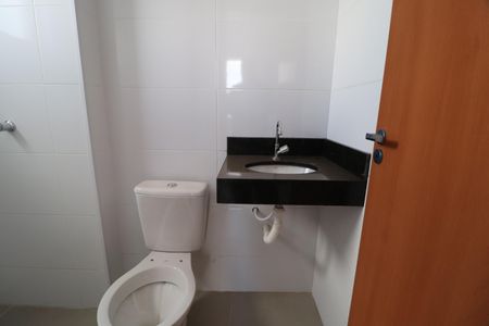 Apartamento para alugar com 55m², 2 quartos e 1 vagaBanheiro do Quarto 2