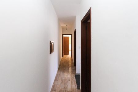 Casa para alugar com 181m², 3 quartos e 6 vagasCorredor