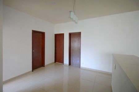 Apartamento para alugar com 120m², 3 quartos e 1 vagaSala