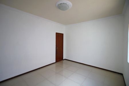 Apartamento para alugar com 120m², 3 quartos e 1 vagaSala