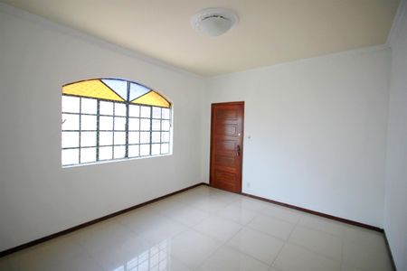 Apartamento para alugar com 120m², 3 quartos e 1 vagaSala