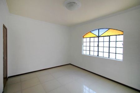 Apartamento para alugar com 120m², 3 quartos e 1 vagaSala