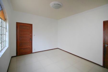Apartamento para alugar com 120m², 3 quartos e 1 vagaSala
