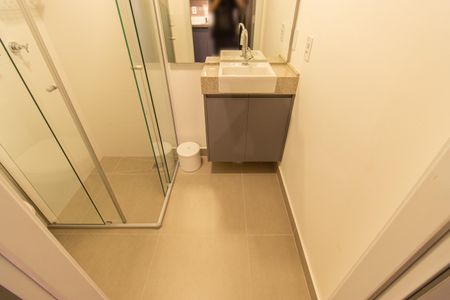 Studio para alugar com 27m², 1 quarto e sem vaga Studio para alugar com 27m², 1 quarto e sem vagaBanheiro