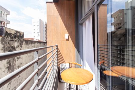 Studio para alugar com 27m², 1 quarto e sem vaga Studio para alugar com 27m², 1 quarto e sem vagaStudio