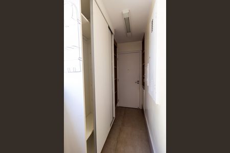 Apartamento à venda com 590m², 5 quartos e 5 vagasQuarto de Serviço