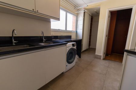 Apartamento à venda com 590m², 5 quartos e 5 vagasÁrea de Serviço