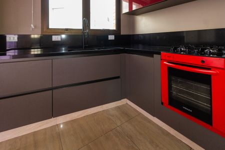 Apartamento à venda com 590m², 5 quartos e 5 vagasCozinha piso Superior