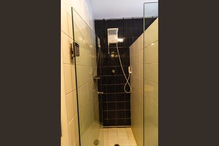 Apartamento à venda com 590m², 5 quartos e 5 vagasBanheiro 2