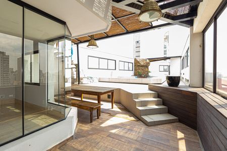 Apartamento à venda com 590m², 5 quartos e 5 vagasPiscina Privativa