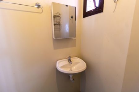 Apartamento à venda com 590m², 5 quartos e 5 vagasBanheiro de Serviço