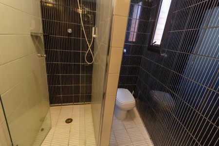 Apartamento à venda com 590m², 5 quartos e 5 vagasBanheiro 2