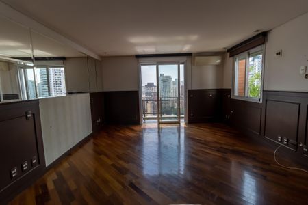 Apartamento à venda com 590m², 5 quartos e 5 vagasSuíte 2