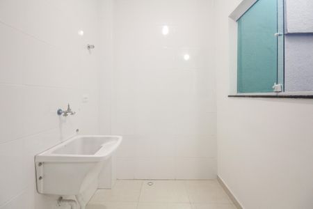 Apartamento à venda com 28m², 1 quarto e sem vaga Apartamento à venda com 28m², 1 quarto e sem vagaÁrea de Serviço
