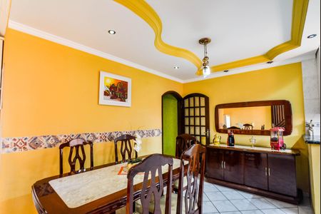 Casa à venda com 250m², 3 quartos e 3 vagasCopa