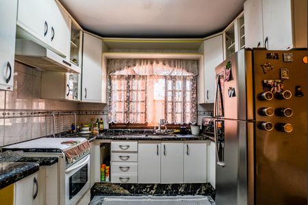 Casa à venda com 250m², 3 quartos e 3 vagasCozinha