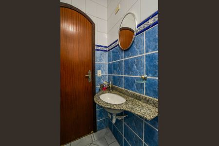 Casa à venda com 250m², 3 quartos e 3 vagasLavabo da Sala