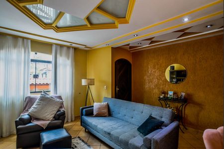 Casa à venda com 250m², 3 quartos e 3 vagasSala