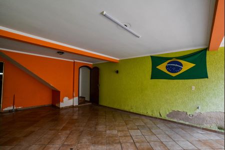 Casa à venda com 250m², 3 quartos e 3 vagasGaragem