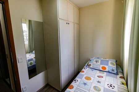 Apartamento para alugar com 100m², 3 quartos e 1 vagaQuarto 3 - Armários