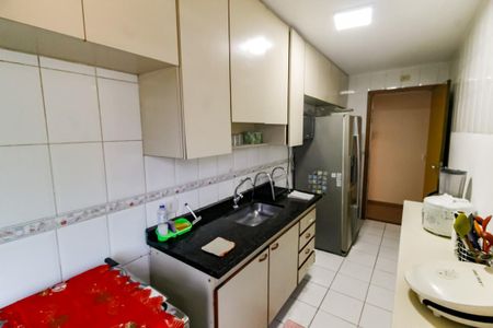 Apartamento para alugar com 100m², 3 quartos e 1 vagaCozinha - Armários