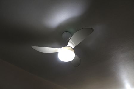 Apartamento para alugar com 45m², 1 quarto e sem vagaVentilador sala