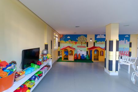 Apartamento para alugar com 60m², 2 quartos e 1 vaga Apartamento para alugar com 60m², 2 quartos e 1 vagaÁrea comum - Brinquedoteca