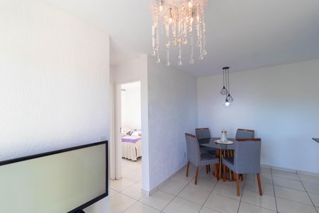 Apartamento para alugar com 60m², 2 quartos e 1 vaga Apartamento para alugar com 60m², 2 quartos e 1 vagaSala