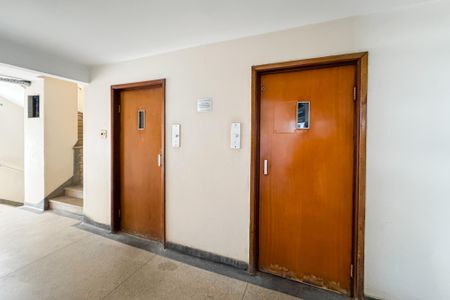 Apartamento para alugar com 29m², 1 quarto e sem vagaElevadores