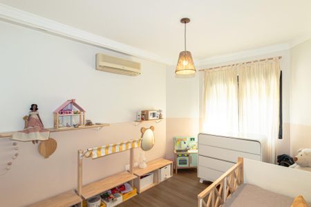 Apartamento à venda com 160m², 3 quartos e 2 vagas Apartamento à venda com 160m², 3 quartos e 2 vagasQuarto 1