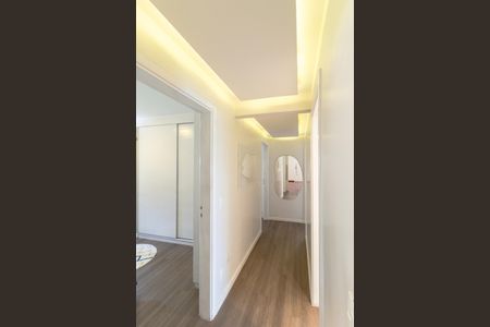 Apartamento à venda com 160m², 3 quartos e 2 vagas Apartamento à venda com 160m², 3 quartos e 2 vagasCorredor