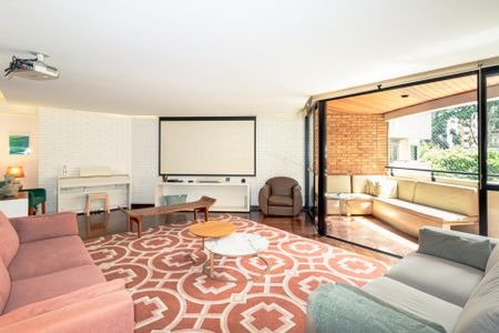 Apartamento à venda com 160m², 3 quartos e 2 vagas Apartamento à venda com 160m², 3 quartos e 2 vagasSala