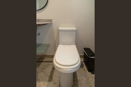 Apartamento à venda com 160m², 3 quartos e 2 vagas Apartamento à venda com 160m², 3 quartos e 2 vagasLavabo