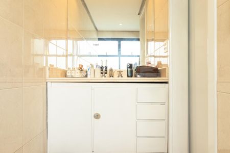 Apartamento à venda com 160m², 3 quartos e 2 vagas Apartamento à venda com 160m², 3 quartos e 2 vagasBanheiro da Suíte