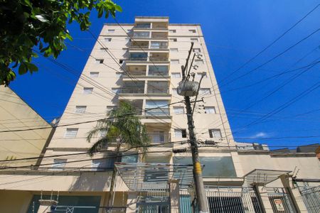 Apartamento à venda com 52m², 2 quartos e 1 vaga Apartamento à venda com 52m², 2 quartos e 1 vagaFachada