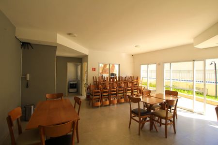 Apartamento à venda com 52m², 2 quartos e 1 vaga Apartamento à venda com 52m², 2 quartos e 1 vagaSalão de Festas