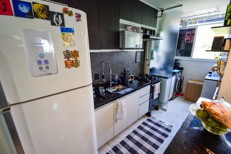 Apartamento à venda com 48m², 2 quartos e 1 vagaCozinha