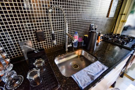 Apartamento à venda com 48m², 2 quartos e 1 vagaCozinha