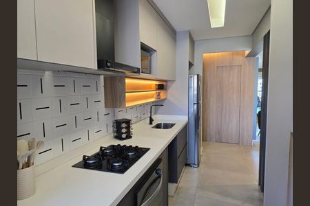 Apartamento à venda com 107m², 2 quartos e 2 vagasCozinha 
