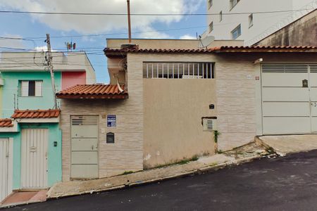 Casa para alugar com 40m², 1 quarto e sem vagaFachada