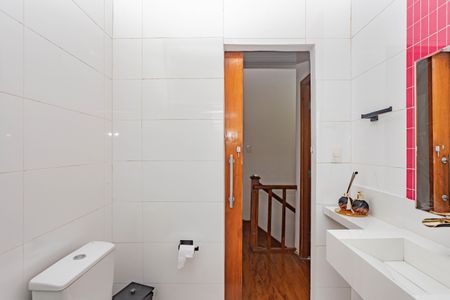 Casa para alugar com 160m², 3 quartos e 1 vagaBanheiro