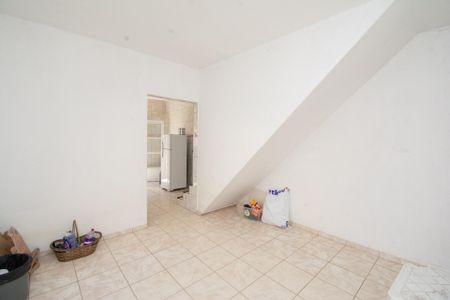 Casa para alugar com 200m², 3 quartos e 2 vagasSala